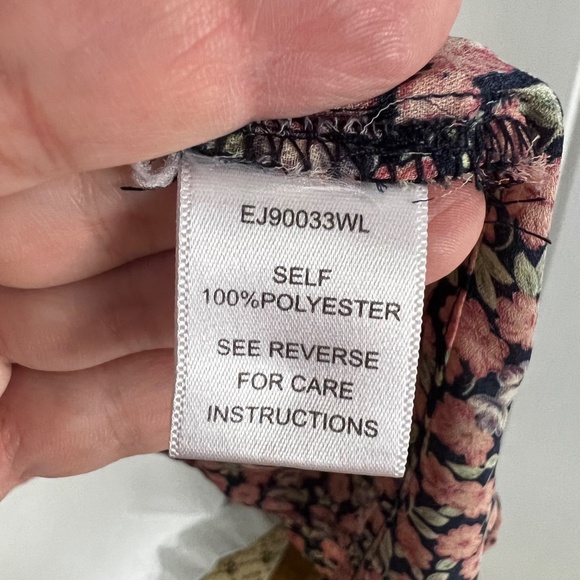 En Crème Size Small Kimono Top - Picture 4 of 5